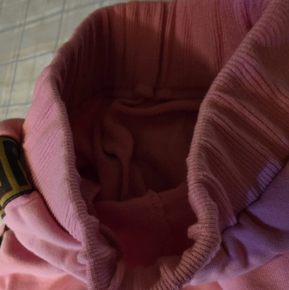 FENDI - Picture 9 of 16